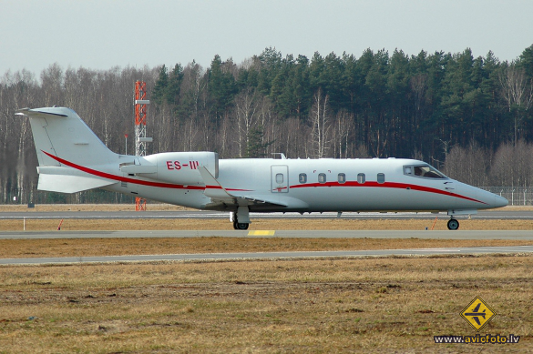 Learjet 60