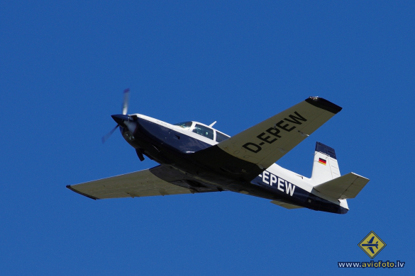 Mooney M-20K 231