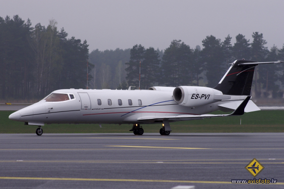 Learjet 60