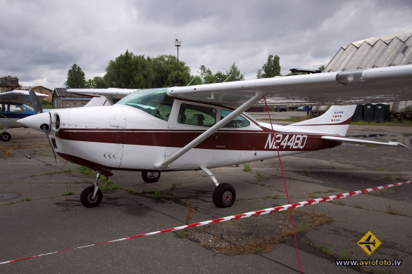 Cessna 182K