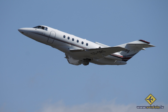 Raytheon Hawker 800XPi