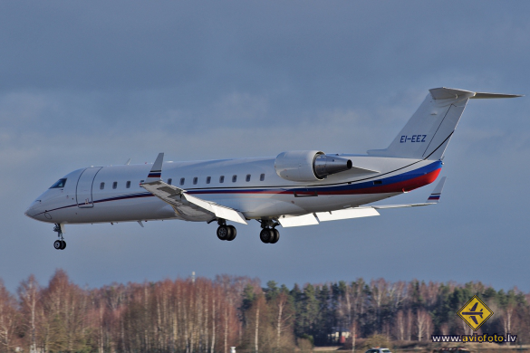 Bombardier Challenger 850 (CRJ-200SE/CL-600-2B19)