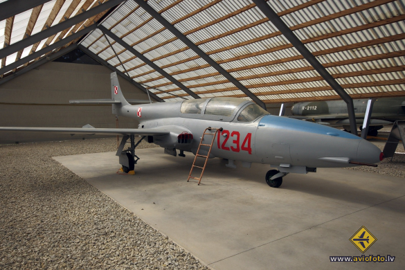 PZL-Mielec TS-11 Iskra bis DF