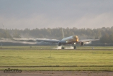 Boeing 757-236(SF)