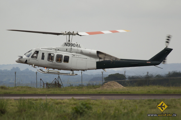 Bell 214ST