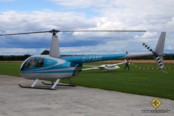 Robinson R-44 Raven II