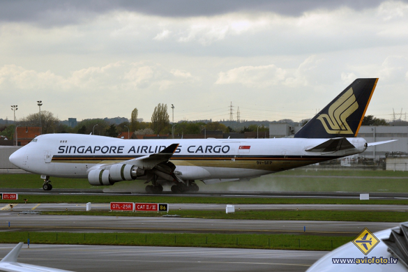 Boeing 747-412F/SCD