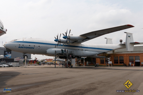 Antonov An-22 Antei
