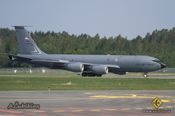 Boeing KC-135T Stratotanker (717-148)