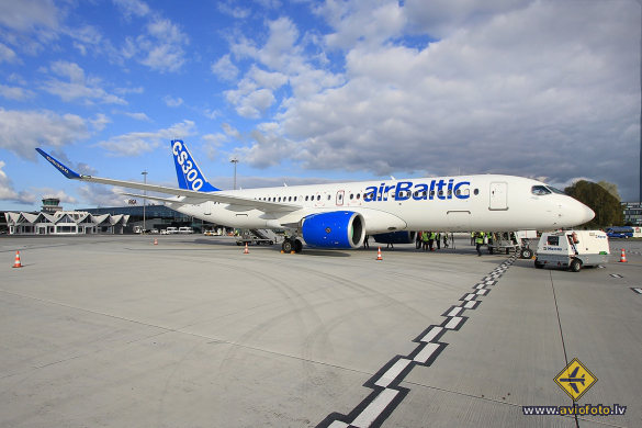 Bombardier CSeries CS300 (BD-500-1A11)