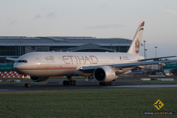 Boeing 777-3FX/ER