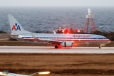 Boeing 737-823