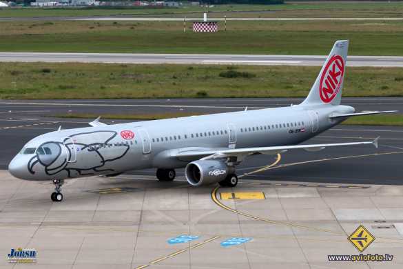 Airbus A321-211