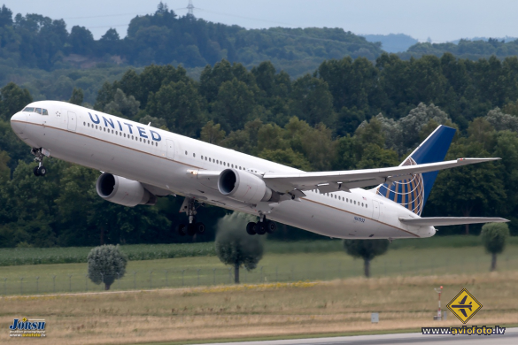 Boeing 767-424/ER