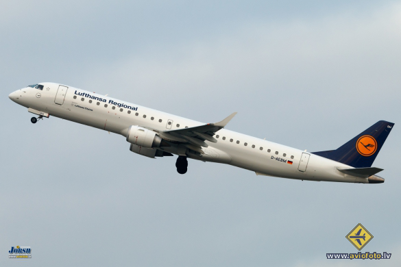 Embraer 195LR (ERJ-190-200LR)