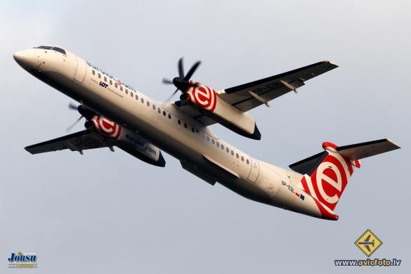 Bombardier DHC-8-402 Q400