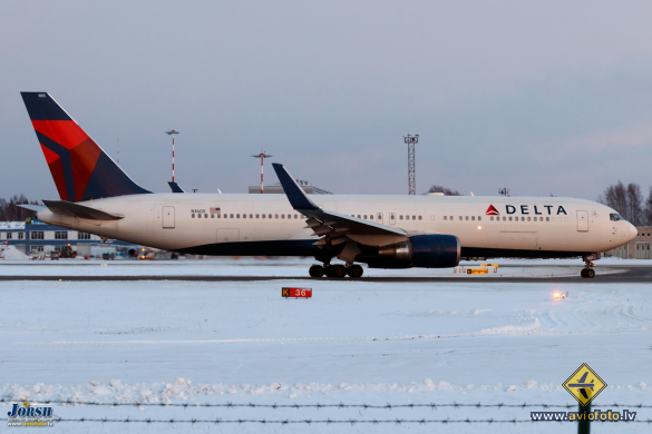 Boeing 767-332/ER