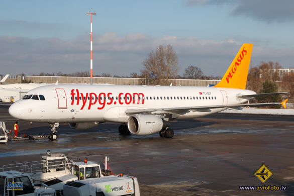 Airbus A320-216