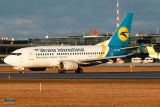 Boeing 737-5Y0