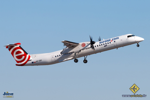 Bombardier DHC-8-402 Q400