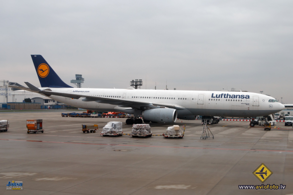 Airbus A330-343
