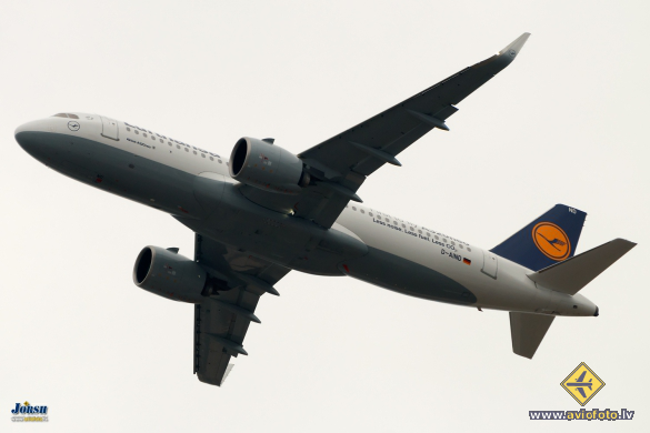 Airbus A320-271N