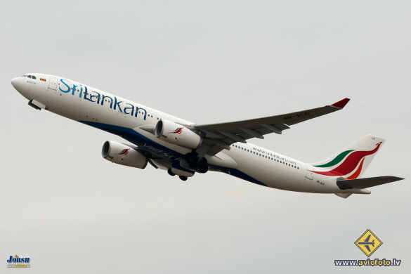 Airbus A330-343