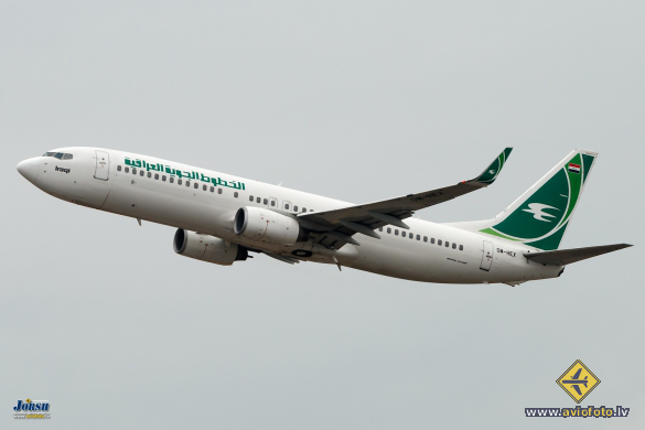 Boeing 737-81Q