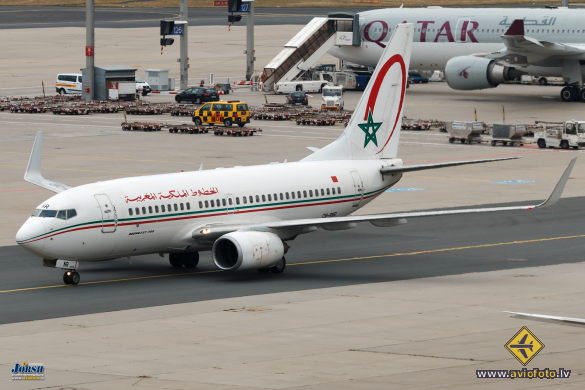 Boeing 737-7B6