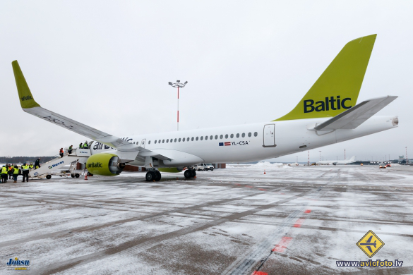 Bombardier CSeries CS300 (BD-500-1A11)
