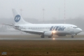 Boeing 737-524