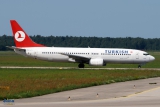 Boeing 737-8F2