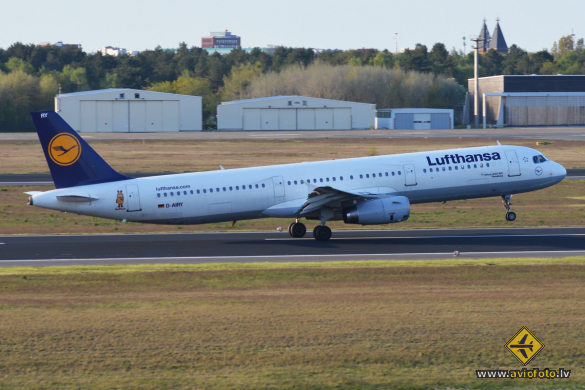 Airbus A321-131