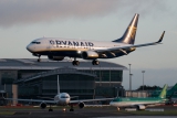 Boeing 737-8AS