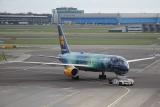 Boeing 757-256