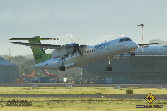 Bombardier DHC-8-402 Q400