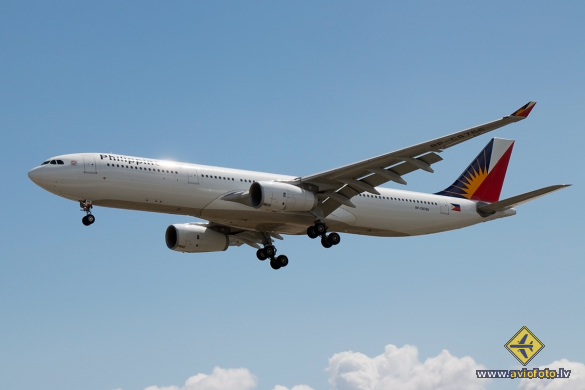 Airbus A330-343