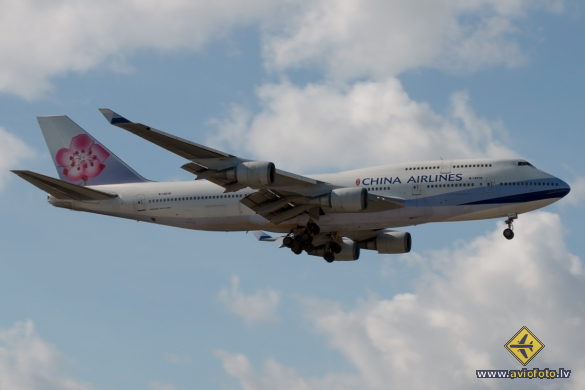 Boeing 747-409