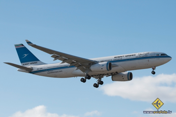Airbus A330-243