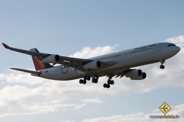 Airbus A340-313