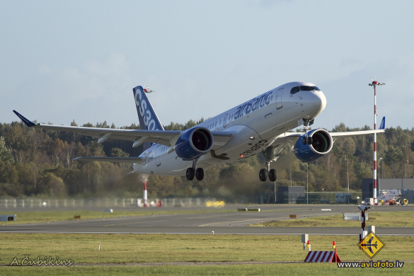 Bombardier CSeries CS300 (BD-500-1A11)