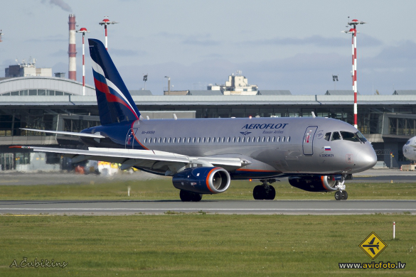 Sukhoi SSJ-100-95B Superjet 100 (RRJ-95B)