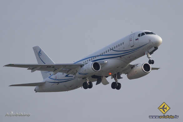 Sukhoi SSJ-100-95B-LR Superjet 100 (RRJ-95B)