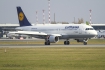 Airbus A320-214