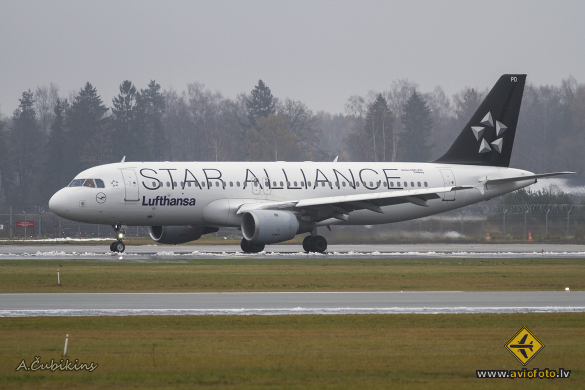Airbus A320-211