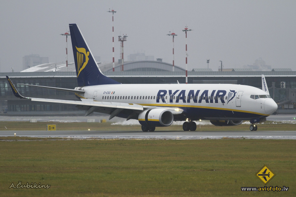 Boeing 737-8AS