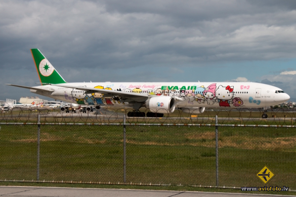 Boeing 777-35E/ER