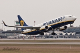 Boeing 737-8AS