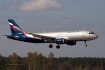 Airbus A320-214