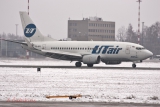 Boeing 737-524